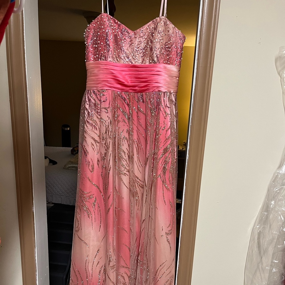 STRAPLESS formal, evening, wedding, prom dress. Pink, sparkly, pearls